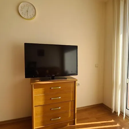 Golf Club Apartment